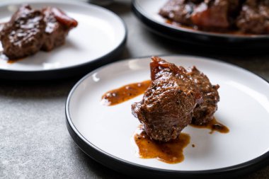 herb - Phuket Tayland geleneksel gıda tarzı ile domuz eti güveç