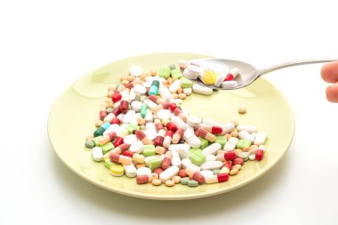 hap, ilaç, eczane, ilaç veya tıbbi beyaz arka plan üzerinde izole plaka üzerinde