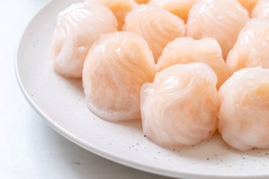 Çin karides pişmiş hamur tatlısı - Asya gıda tarzı