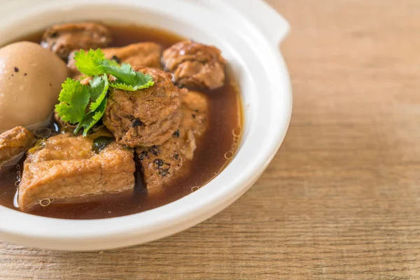 tatlı sos haşlanmış yumurta ile tofu kase