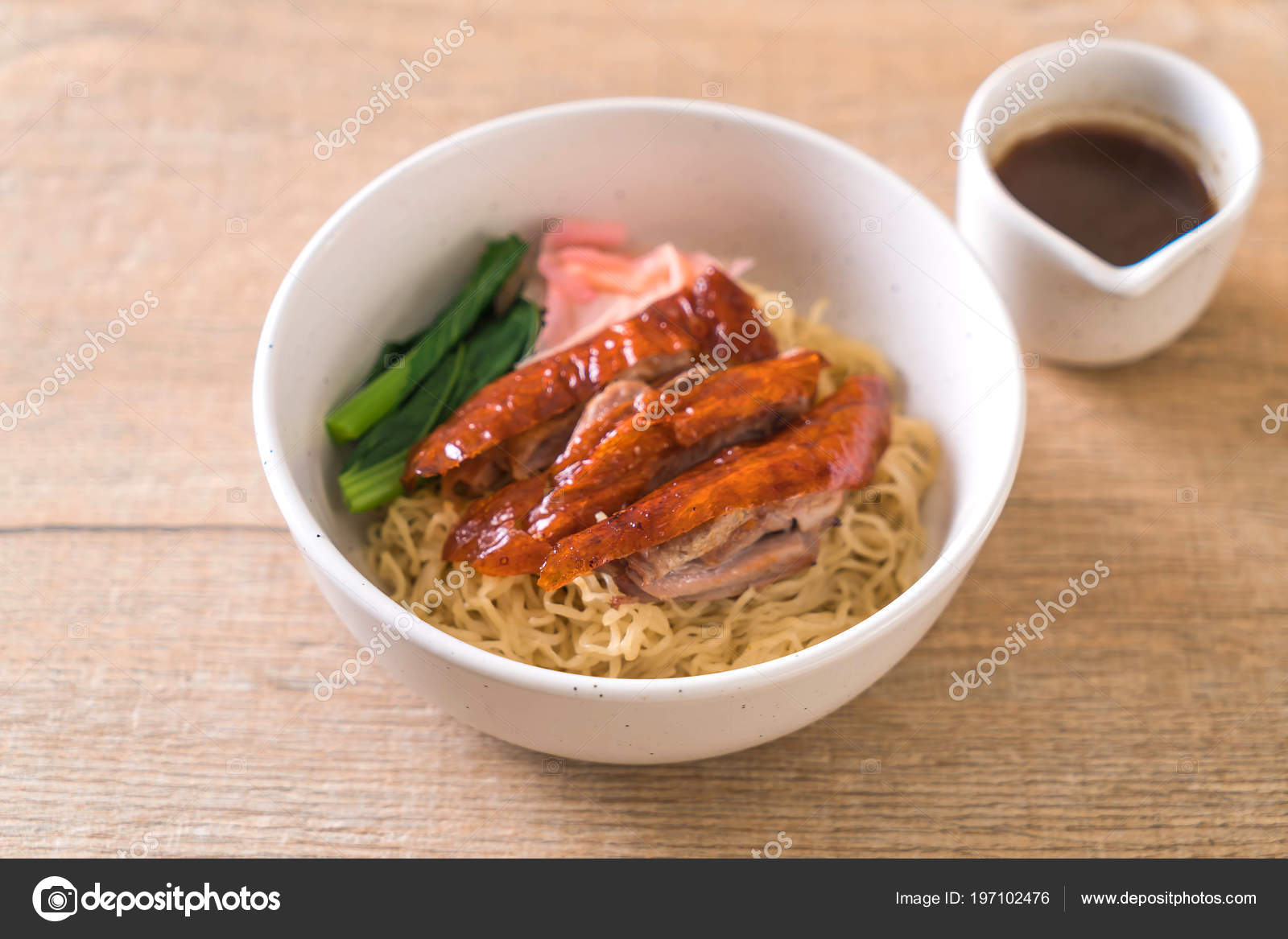 Roasted Duck Noodles Asian Food Style — Stock Photo © topntp #197102476