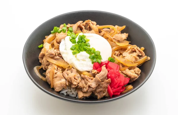 Bol Riz Porc Avec Oeuf Donburi Isolé Sur Fond Blanc — Photo