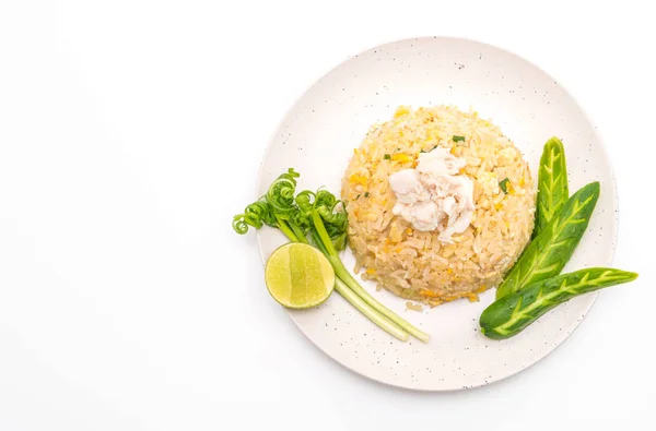 Arroz Frito Con Cangrejo Aislado Sobre Fondo Blanco —  Fotos de Stock