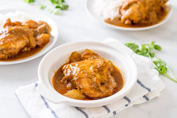 Chicken Massaman Curry Paste Rice Asian Food Style — Stock Photo, Image