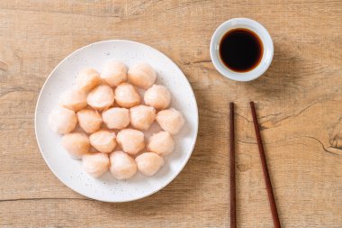 Çin karides pişmiş hamur tatlısı - Asya gıda tarzı