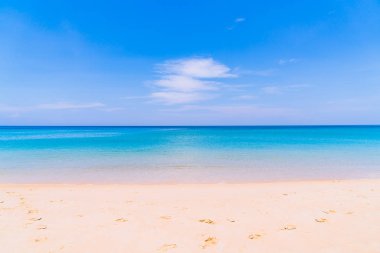 Güzel tropikal plaj ve deniz paradise Island - tatil tatil kavramı