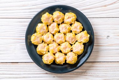 Karides Çince buğulanmış Dumpling sos ile