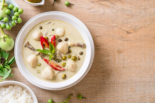 Curry Verde Con Bola Pescado Comida Tailandesa — Foto de Stock