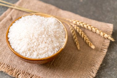 Beyaz ham Tay Yasemin pirinç