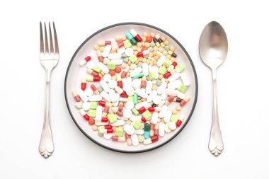 hap, ilaç, eczane, ilaç veya tıbbi beyaz arka plan üzerinde izole plaka üzerinde