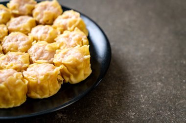 Karides Çince buğulanmış Dumpling sos ile