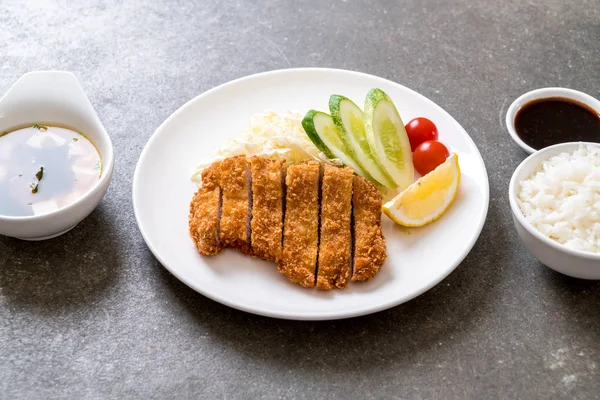 Japon kızartılmış domuz pirzolası (tonkatsu seti) - Japon yemek tarzı