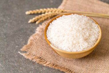 Beyaz ham Tay Yasemin pirinç