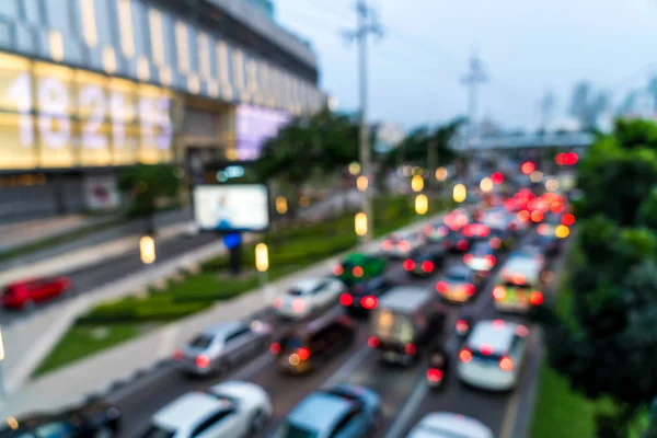 Soyut bulanıklık ve trafik sıkışıklığı arka plan için şehirde defocused