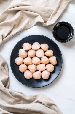 Çin karides pişmiş hamur tatlısı - Asya gıda tarzı