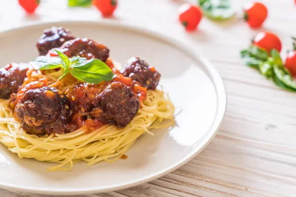 Espaguetis Con Albóndigas Estilo Comida Italiana — Foto de Stock