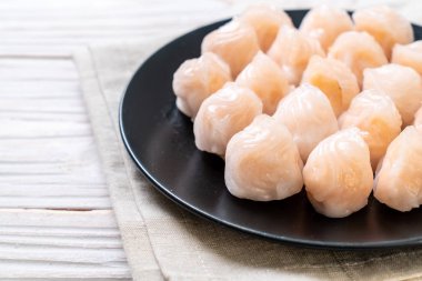 Çin karides pişmiş hamur tatlısı - Asya gıda tarzı