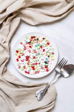 hap, ilaç, eczane, ilaç veya tıbbi plaka - healthycare kavramı üzerinde