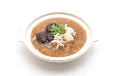 Yengeç beyaz arka plan üzerinde izole kase kırmızı et suyu çorbası kızarmış balık Maw