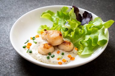 Sebzeli ızgara tarak shell