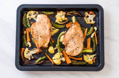 kızartma sebze ve barbrcue tavuk sosu