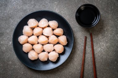 Çin karides pişmiş hamur tatlısı - Asya gıda tarzı