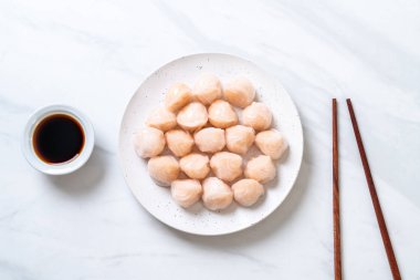 Çin karides pişmiş hamur tatlısı - Asya gıda tarzı