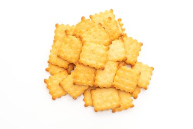 Beyaz arka plan üzerinde izole şekerli bisküvi kraker