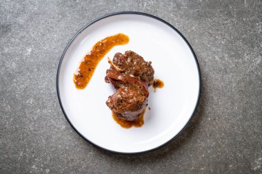 herb - Phuket Tayland geleneksel gıda tarzı ile domuz eti güveç