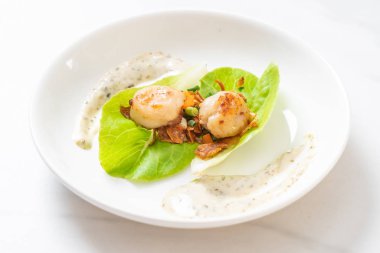 Sebzeli ızgara tarak shell