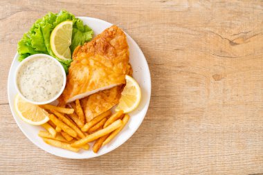 Balık ve cips - sağlıksız gıda