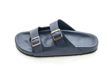 Erkekler beyaz arka plan üzerinde izole sandalet deri