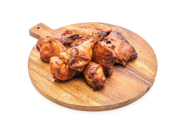 Grillad Och Barbecue Kyckling Isolerad Vit Bakgrund — Stockfoto