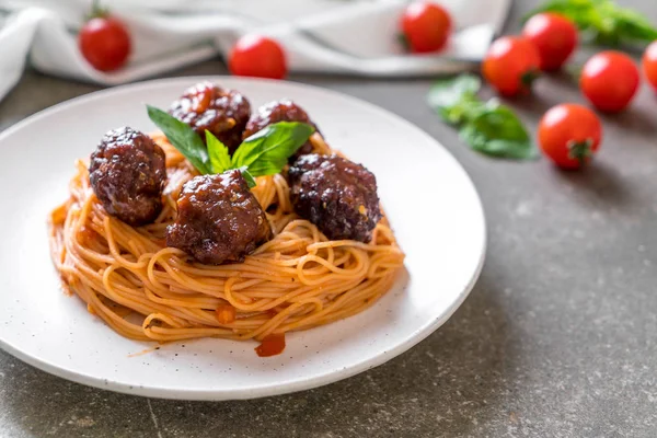 Espaguetis Con Albóndigas Estilo Comida Italiana — Foto de Stock