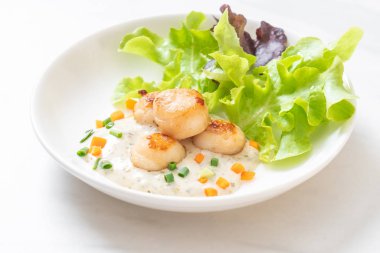 Sebzeli ızgara tarak shell