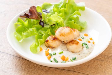 Sebzeli ızgara tarak shell