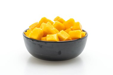 Beyaz arka plan üzerinde izole taze ve altın Mango