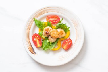 Sebzeli ızgara tarak shell