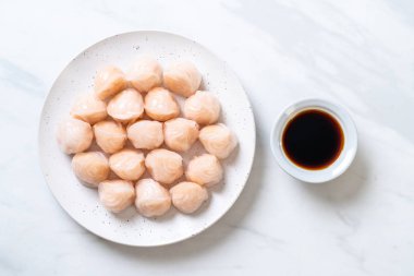 Çin karides pişmiş hamur tatlısı - Asya gıda tarzı