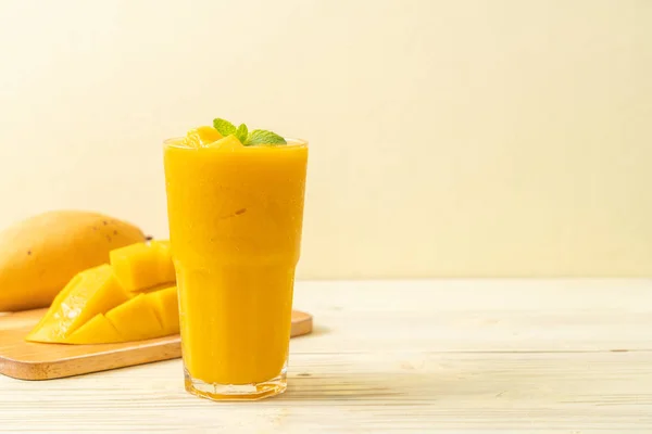 Batidos Mango Fresco Concepto Alimentos Bebidas Saludables — Foto de Stock