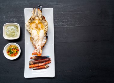 dev nehir karides karides üzerinde ızgara