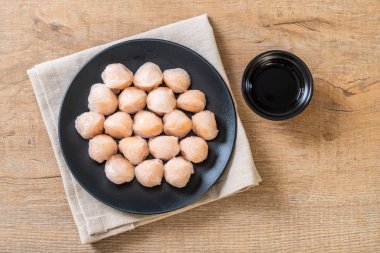 Çin karides pişmiş hamur tatlısı - Asya gıda tarzı