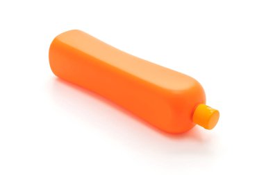 Plastik deterjan kutusu beyaz arkaplanda izole edildi