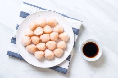 Çin karides pişmiş hamur tatlısı - Asya gıda tarzı