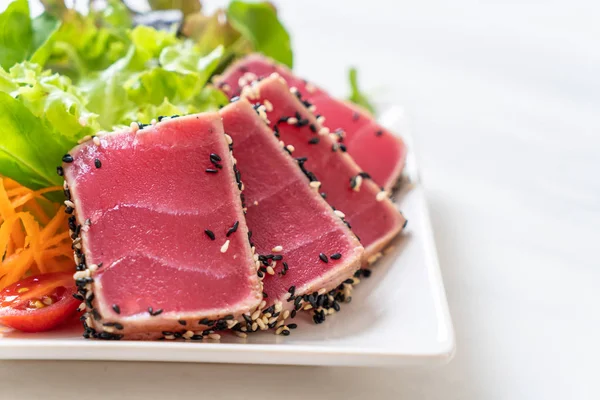 Verse Tonijn Rauw Met Groentesalade Gezond Voedsel — Stockfoto