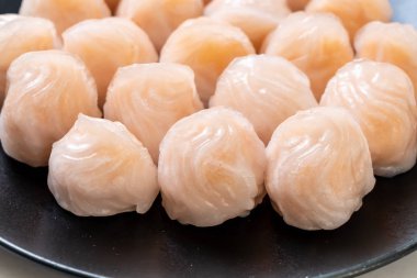 Çin karides pişmiş hamur tatlısı - Asya gıda tarzı