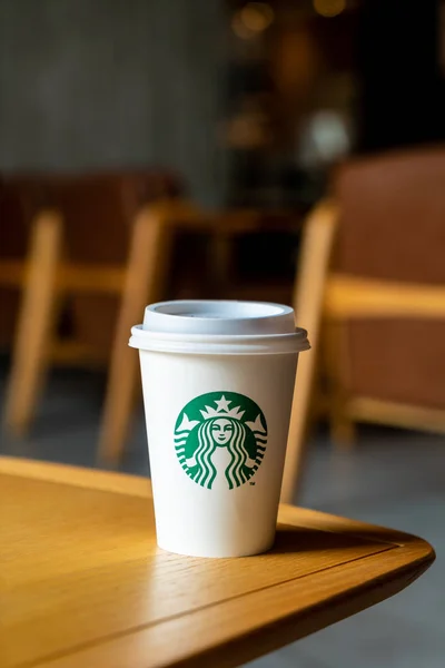 Bangkok Thailand Juni 2018 Starbucks Varm Dryck Kaffe Med Hållare — Stockfoto
