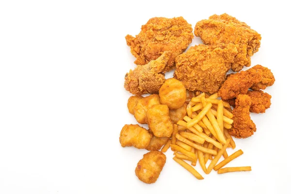 Beyaz Arka Plan Üzerinde Izole Kızarmış Tavuk Patates Kızartması Nuggets — Stok fotoğraf