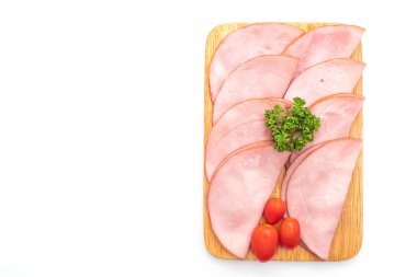 izole üzerinde beyaz arka plan dilimlenmiş jambon füme