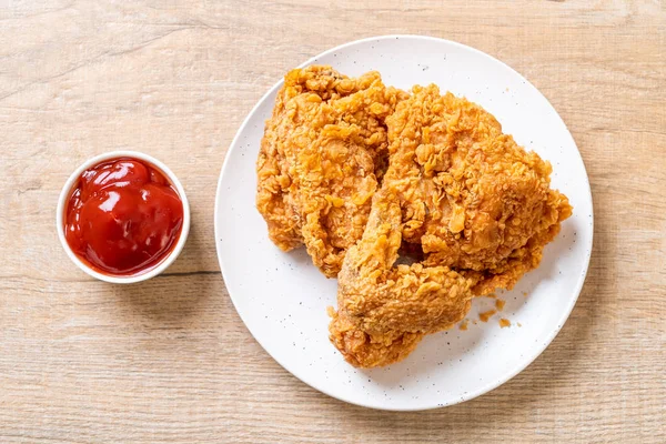 Kızarmış tavuk yemeği - abur cubur ve sağlıksız yemek